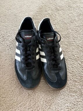 adidas | Shoes | Mens Adidas Gazelle White And Black Sneakers Size 2 |  Poshmark